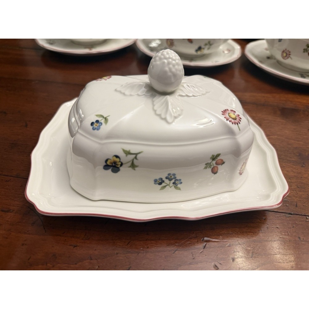 Villeroy & Boch Petite Fleur Covered Butter Dish with Lid Germany V&B RARE